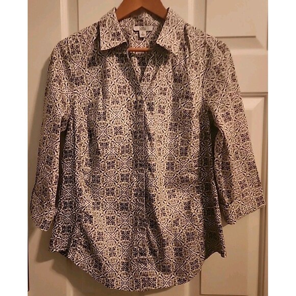 NWOT Croft  Barrow Womens Geo XS Button Up Top Collar Black White 3/4 Sleeve - Picture 7 of 8